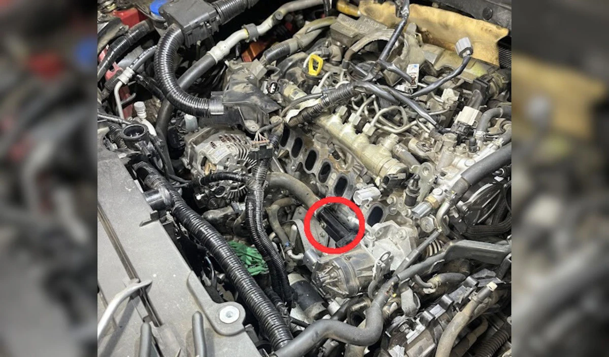 Location of fractured plastic water fitting Mazda CX-5 Diesel Engine – Car Service at Blackwood Dyno Tune & Service